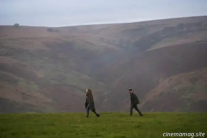 The psychological thriller Unmoored reveals its trailer and poster.