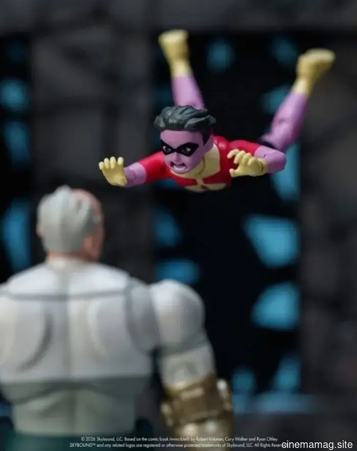 Jada Toys lancia la linea di action figure Invincible con Invincible, Conquest e Omni-Man.