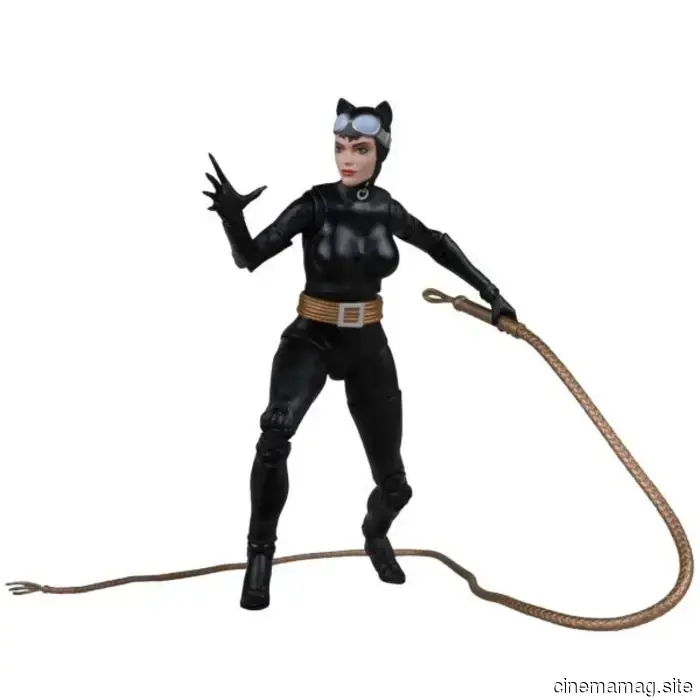 McFarlane Toys has released new figures from the DC Multiverse line featuring Robin, Catwoman, Bane, and Doomsday.