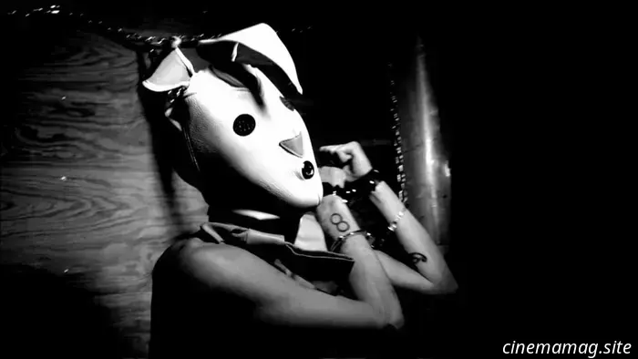 Il controverso horror The Bunny Game uscirà in Blu-ray da Jinga Films