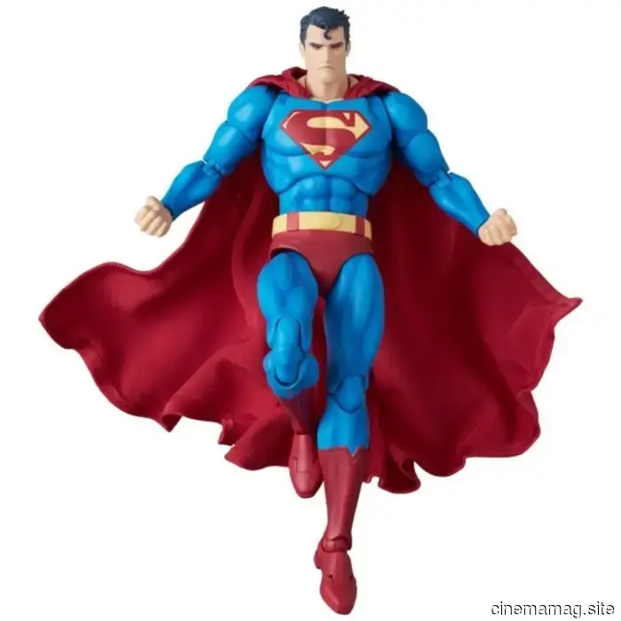 Per domani, le action figures MAFEX di Superman e Wonder Woman svelate da Medicom