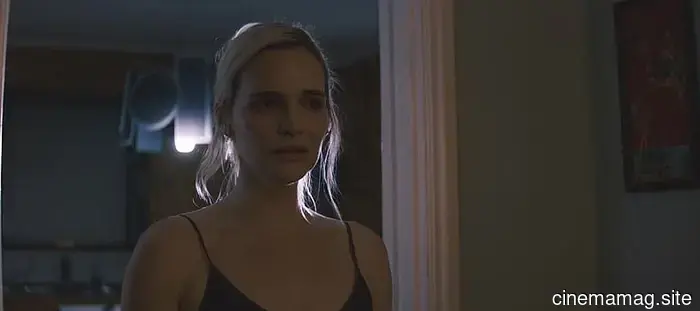 In Raeden Greer's 'I Love You This Much,' a daughter tends to her ailing father.