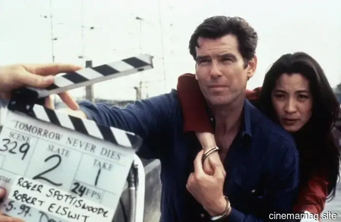 13 Bond Girls Dietro le Quinte, Attraverso le Decadi di Film di James Bond 007