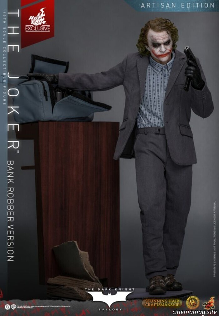 Джокер (Грабитель банков) Фигурка из серии Dark Knight Artisan Edition, представленная Hot Toys