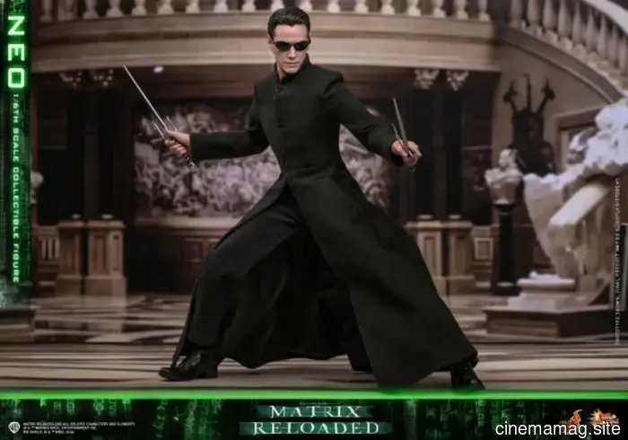 Hot Toys has revealed the sixth scale figure of Neo from The Matrix Reloaded.