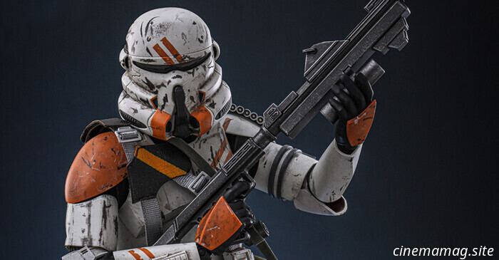 Hot Toys has unveiled the sixth scale figure of the Airborne Trooper from the 212th Attack Battalion in Star Wars: Revenge of the Sith.