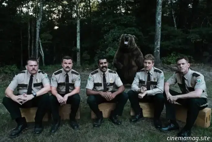 Super Troopers 3 viene de Broken Lizard.