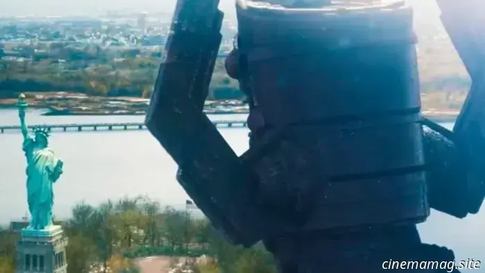 Hot Toys rovina l'apparizione di Galactus con la presentazione della figura da collezione I Fantastici Quattro: Prime_Passi