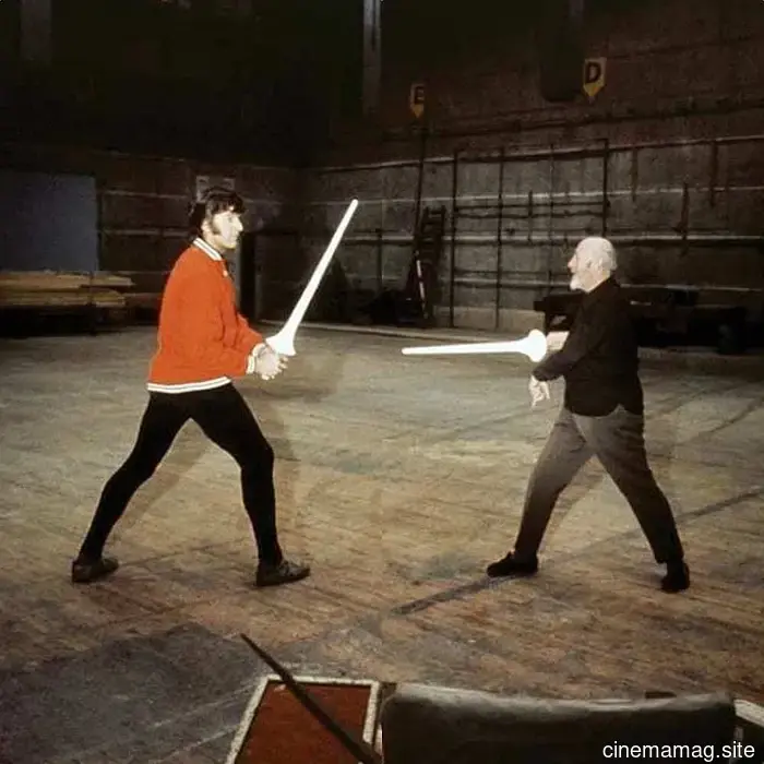 12 Behind-the-Scenes Images from Star Wars That We Adore - MovieMaker Magazine