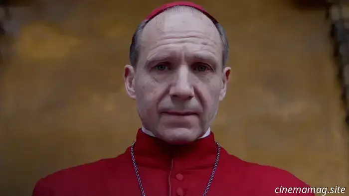 Ralph Fiennes has been cast as President Snow in The Hunger Games: Sunrise on the Reaping.