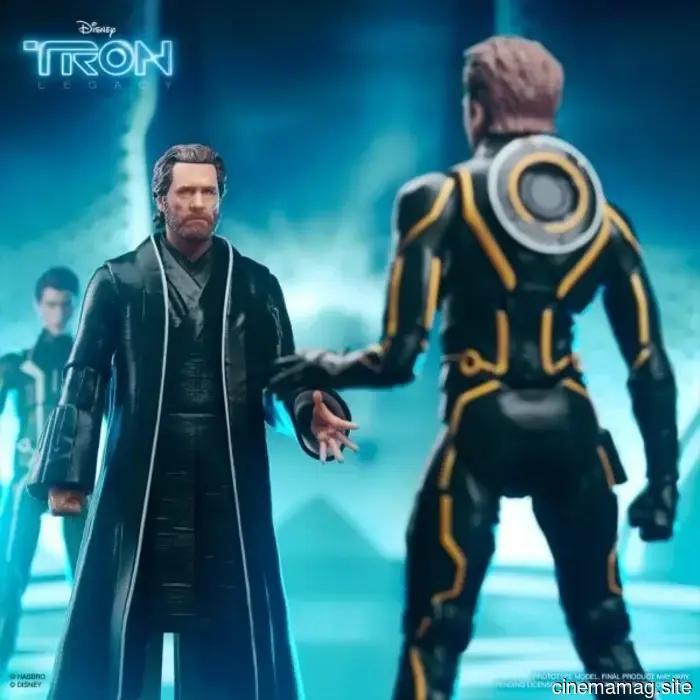 Hasbro returns to The Grid with action figures from TRON: Legacy.