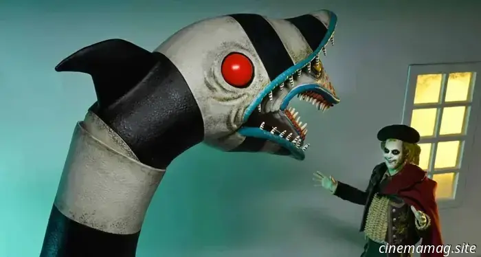 NECA reveals the Beetlejuice Ultimate Matador Beetlejuice & Sandworm 2-pack.