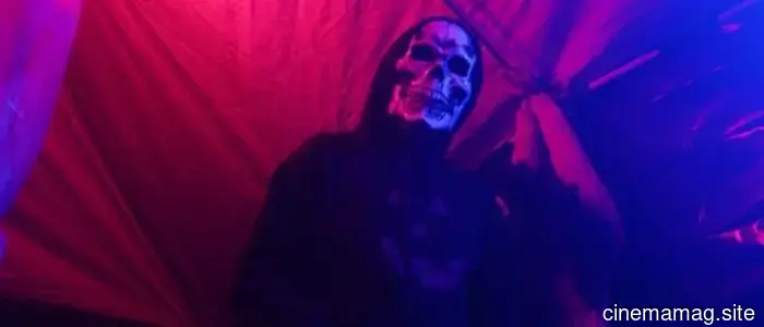 Секреты маленького городка становятся смертельными в трейлере слэшера "Счастливого Хэллоуина"