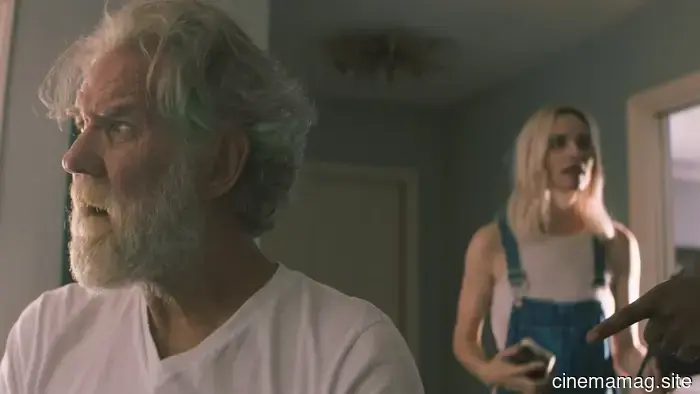 In Raeden Greer's 'I Love You This Much,' a daughter tends to her ailing father.