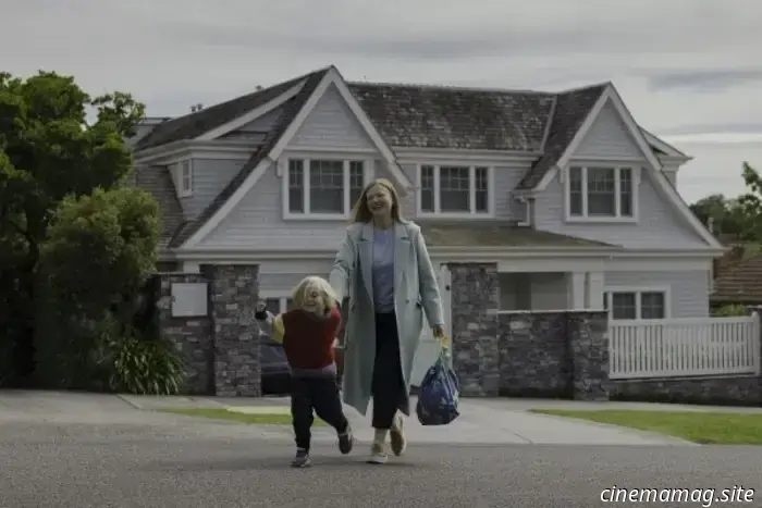 Sarah Snook cerca il suo figlio scomparso nel trailer di "All Her Fault" di Peacock.
