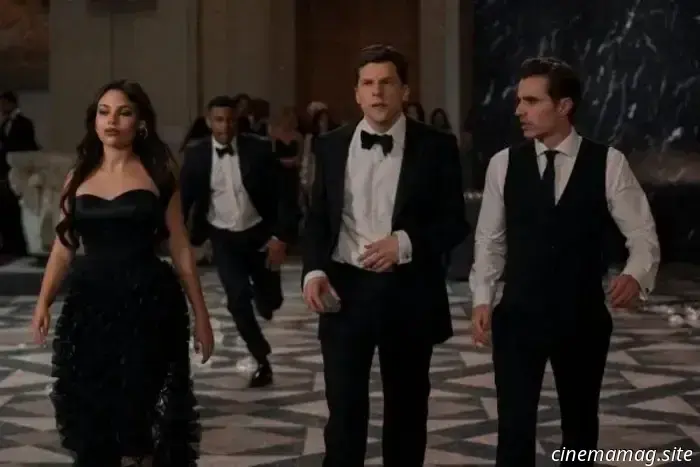 Los Cuatro Jinetes se reúnen para otro atraco mágico en el tráiler de Now You See Me: Now You Don't.
