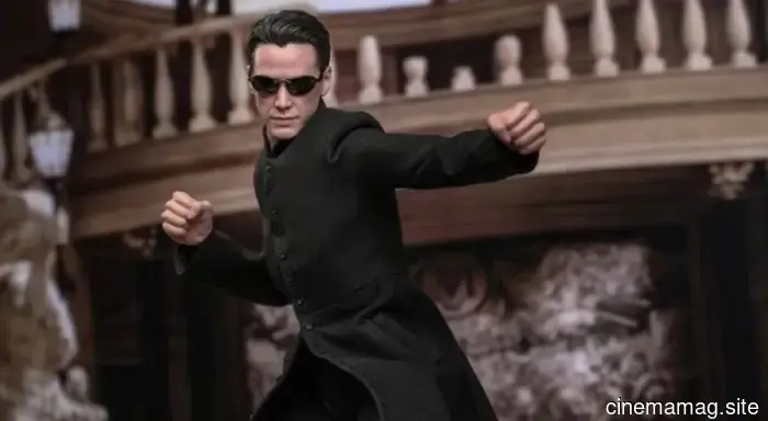 Hot Toys has revealed the sixth scale figure of Neo from The Matrix Reloaded.