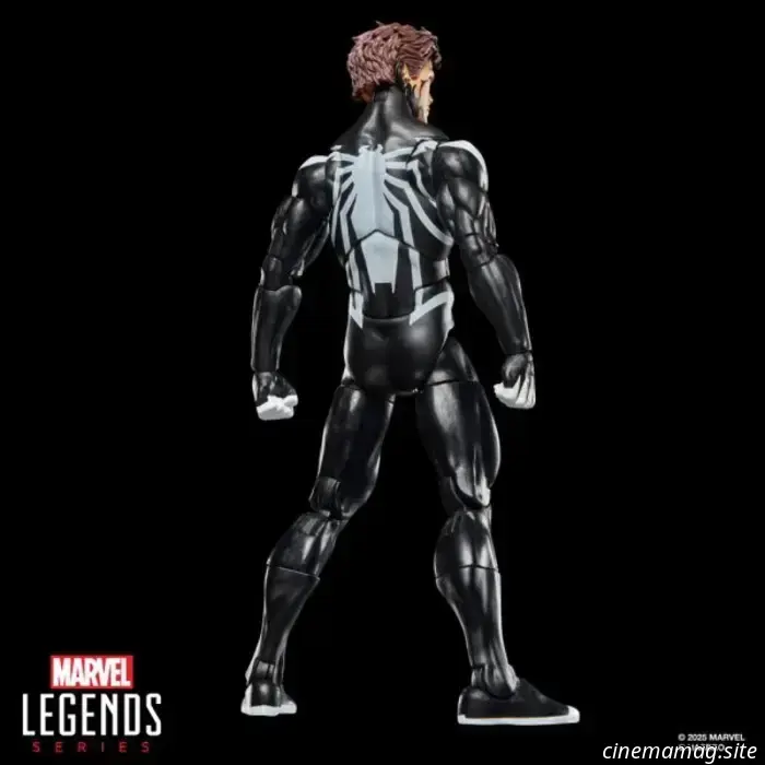 Hasbro has revealed the Uncanny Spider-Man, Spider-Venom, Owl, and Hypno-Hustler figures from the Marvel Legends Series Retro Collection.