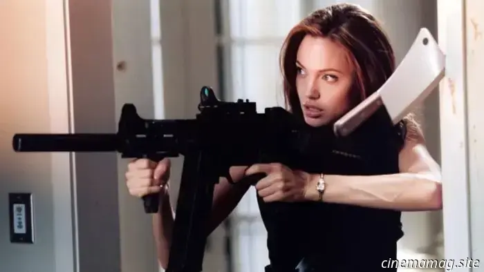 Angelina Jolie sarà la protagonista del thriller di spionaggio di Doug Liman, The Initiative.