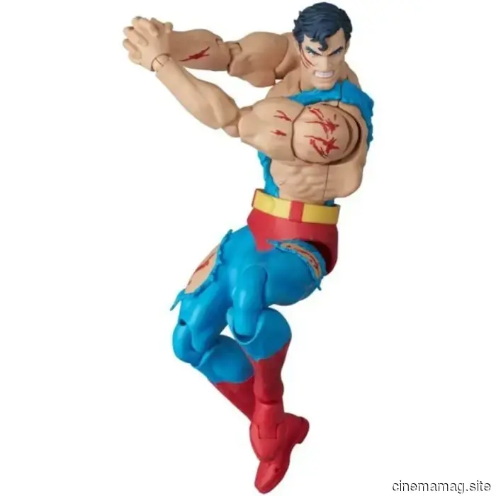 Medicom presenta las figuras MAFEX de Superman dañado en batalla y Doomsday de La muerte de Superman.