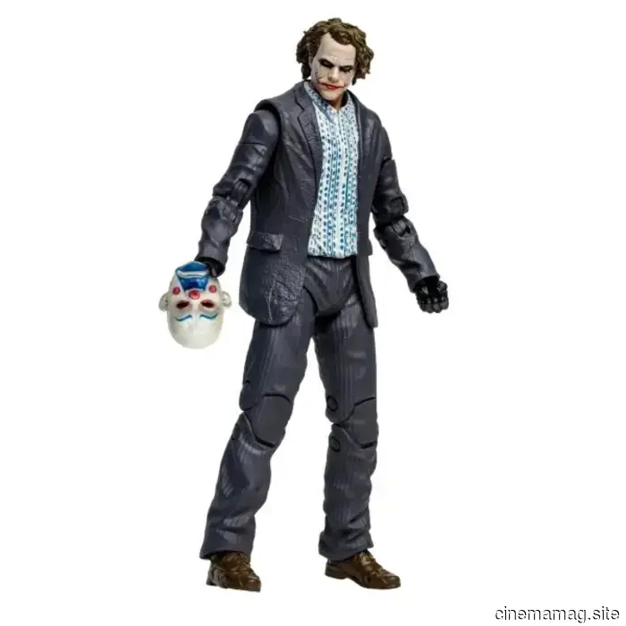 McFarlane Toys introduces the McFarlane Vault Collection featuring figures from the DC Multiverse and Medieval Spawn.