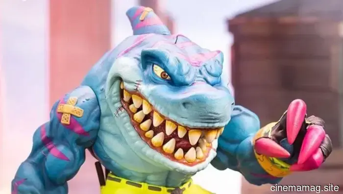 Streex becomes part of Mondo’s Street Sharks collection with a premium soft vinyl figure.