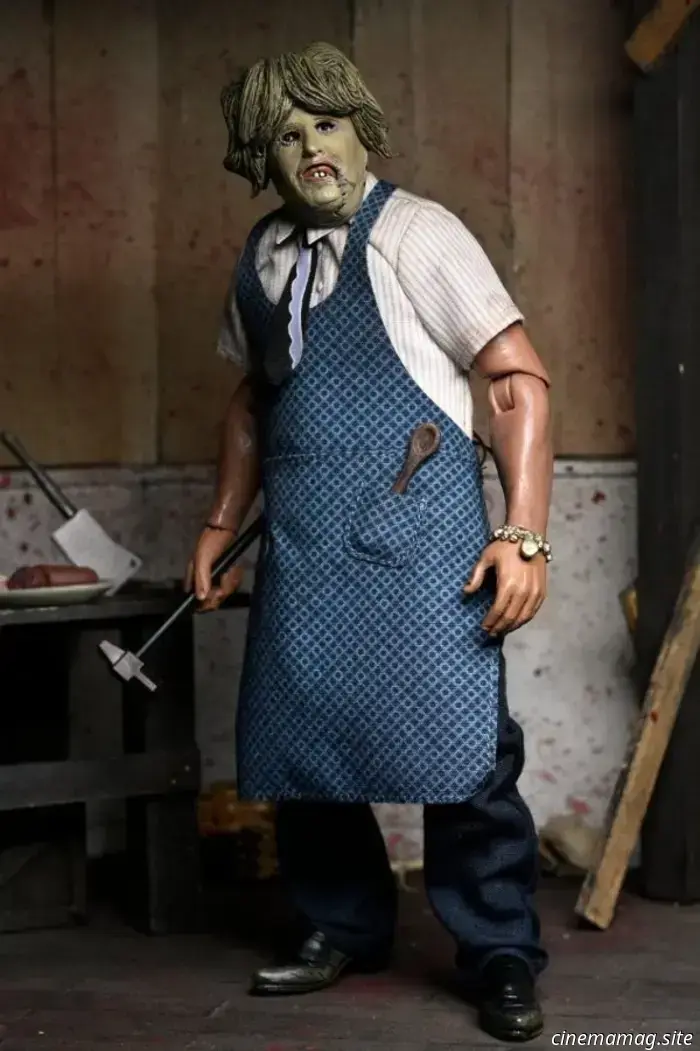 NECA introduces new figures of Leatherface from the Texas Chain Saw Massacre.
