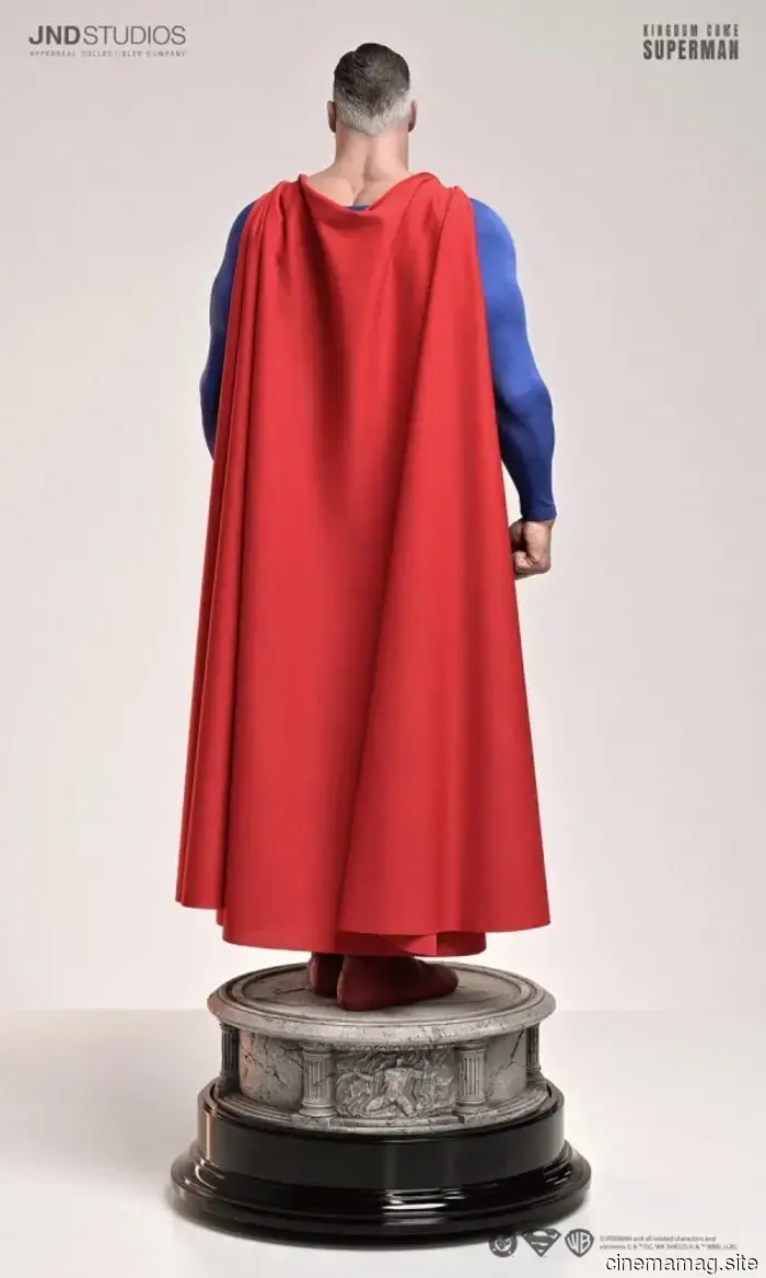 La statua in scala quart di Kingdom Come Superman decolla da JND Studios
