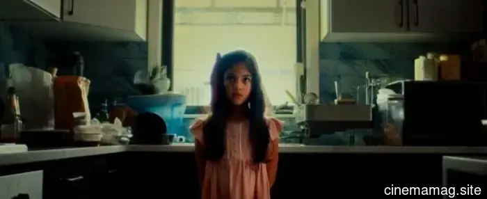 Scratch That Itch! with a trailer for a sci-fi horror film.