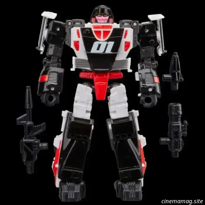 Hasbro has unveiled new action figures from Transformers: Age of the Primes.