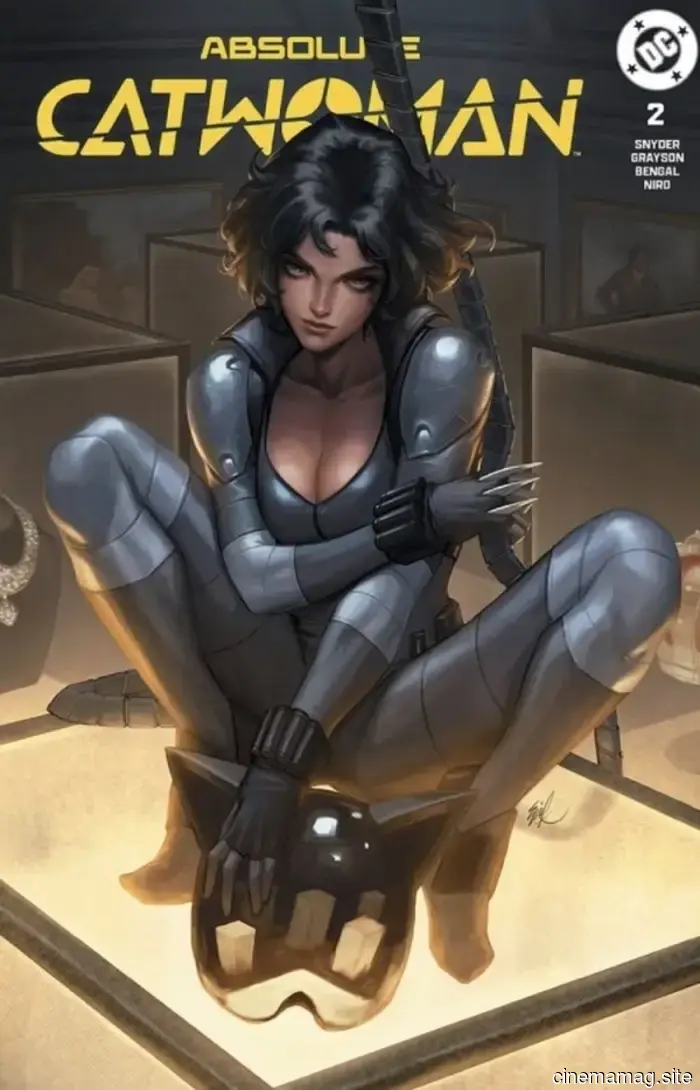 Comic Book Preview – Absolute Catwoman #2