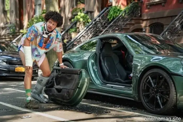Eric Andre es el hermano pequeño de John Cena en el tráiler de la comedia de Netflix.