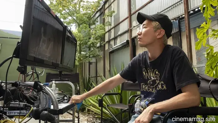 Beef creator Lee Sung Jin discusses the clash between Millennials and Gen Z.