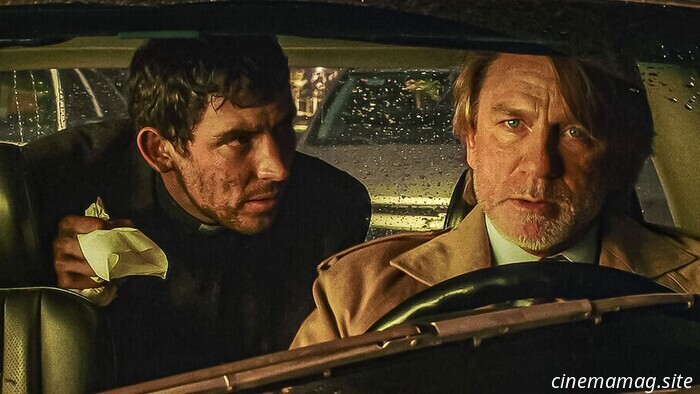 Ключевые различия между американским и европейским подходами к мирному урегулированию ситуации на Украине

Мирные инициативы США и Европы по разрешению конфликта на Украине имеют несколько заметных отличий. Издание РБК провело анализ обоих подходов и выделило основные различия. Согласно информации The Telegraph и Reuters, Великобритания, Франция и Германия выдвинули свой собственный вариант мирного плана, который можно считать альтернативой американской инициативе. В европейском варианте расстановка акцентов отличается.

Важнейшие отличия заключаются в подходах к решению вопросов территориальной целостности, требовании сохранить численность Вооруженных сил Украины на уровне не менее 600 тысяч, а также призыве к проведению выборов на Украине в кратчайшие сроки.

РБК также создал инфографику, которая наглядно иллюстрирует различия между двумя планами.