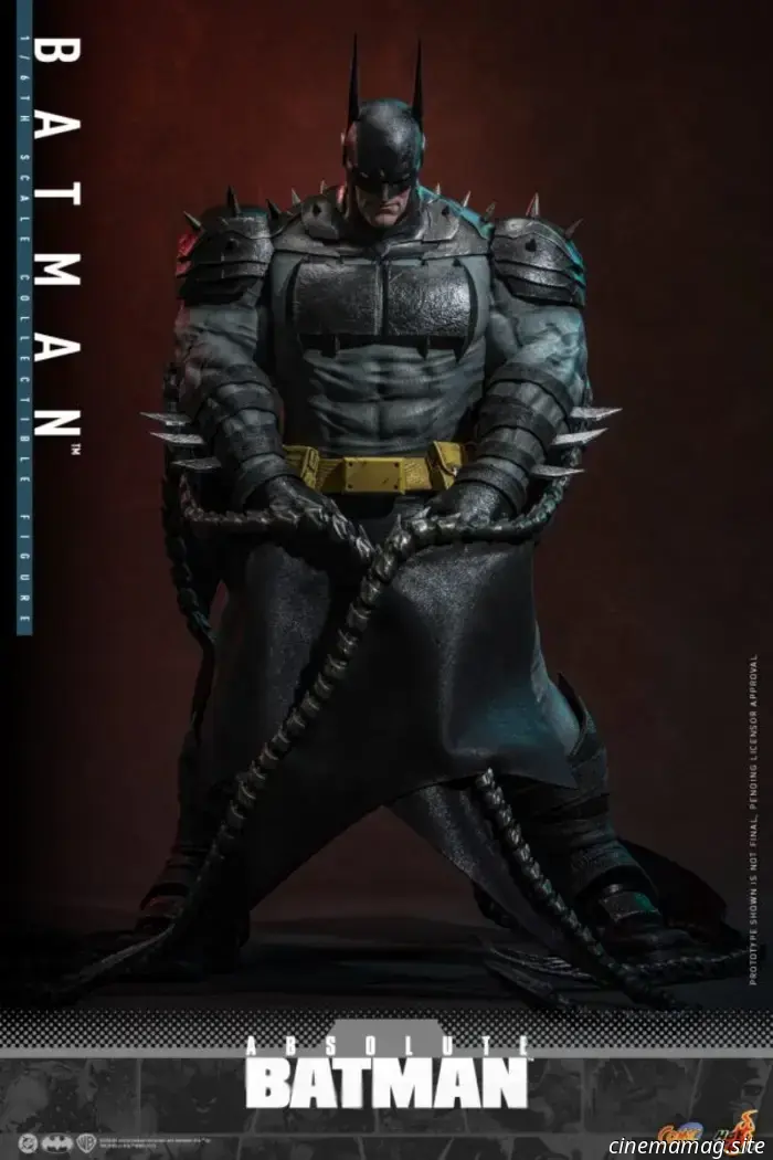 Hot Toys lancia la figura Absolute Batman in scala 1/6