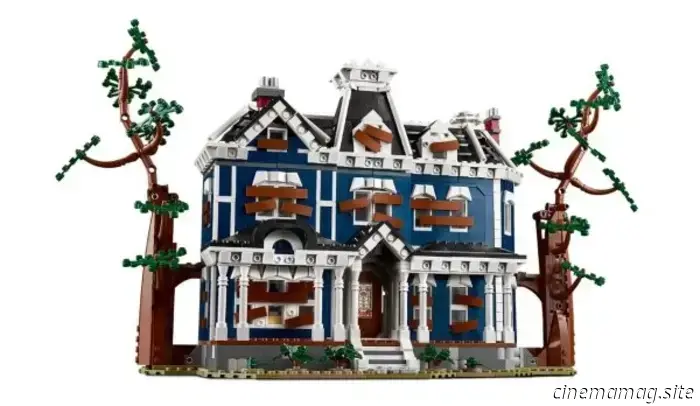 The Creel House receives the LEGO makeover with a new Stranger Things set.