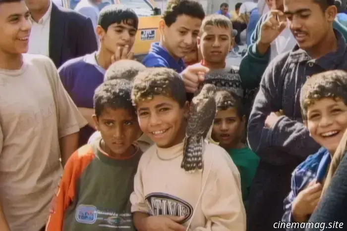 Recensione TIFF: With Hasan in Gaza affronta l'aggressione israeliana con grazia e memoria