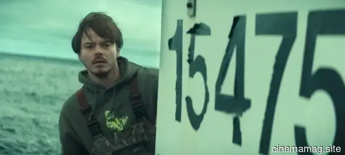 Josh Hartnett, Charlie Heaton e Mackenzie Davis cacciano una creatura marina nel trailer di Below di Netflix.