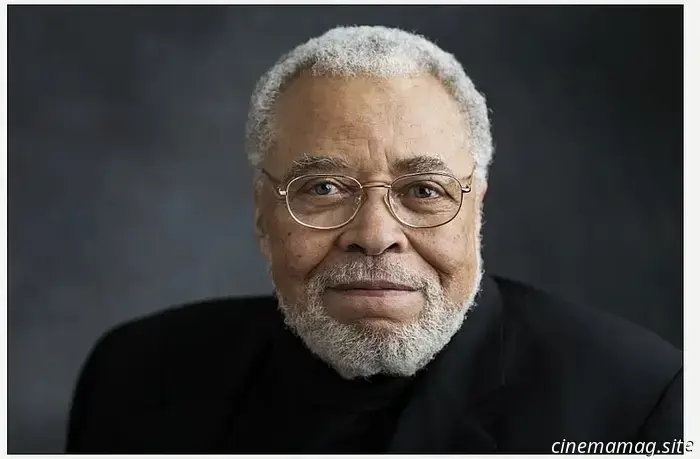 10 Celebrities Who Started Their Careers on Broadway