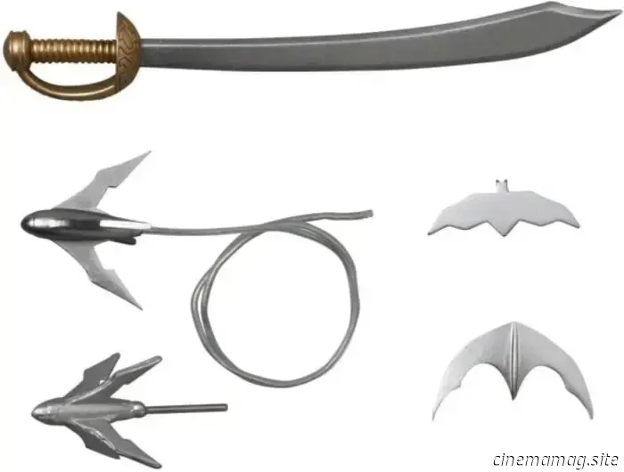 Medicom presenta las figuras MAFEX de Batman: Hush correspondientes a Batman y Ra's al Ghul.