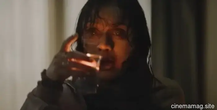 El clip de Vicious Evil Dead Burn te invita a brindar por “La Familia Perfecta”