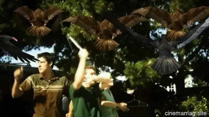 La Saga di Birdemic e l'Uomo Complesso Dietro di Essa