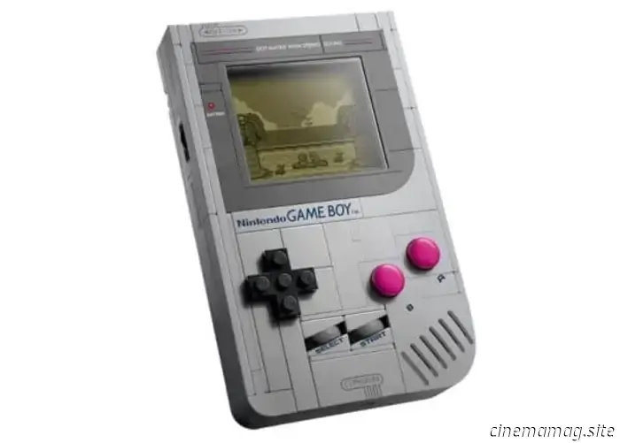 LEGO reveals its buildable set inspired by the Nintendo Game Boy.