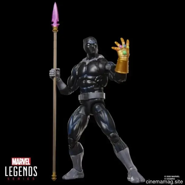 Marvel Super Heroes collide with Magic: The Gathering in a new lineup of mash-up figures from the Marvel Legends Series.