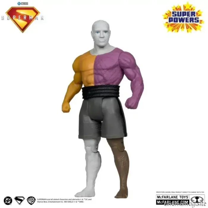McFarlane reveals a bundle featuring the Superman Super Powers movie figure along with the T-Craft vehicle.