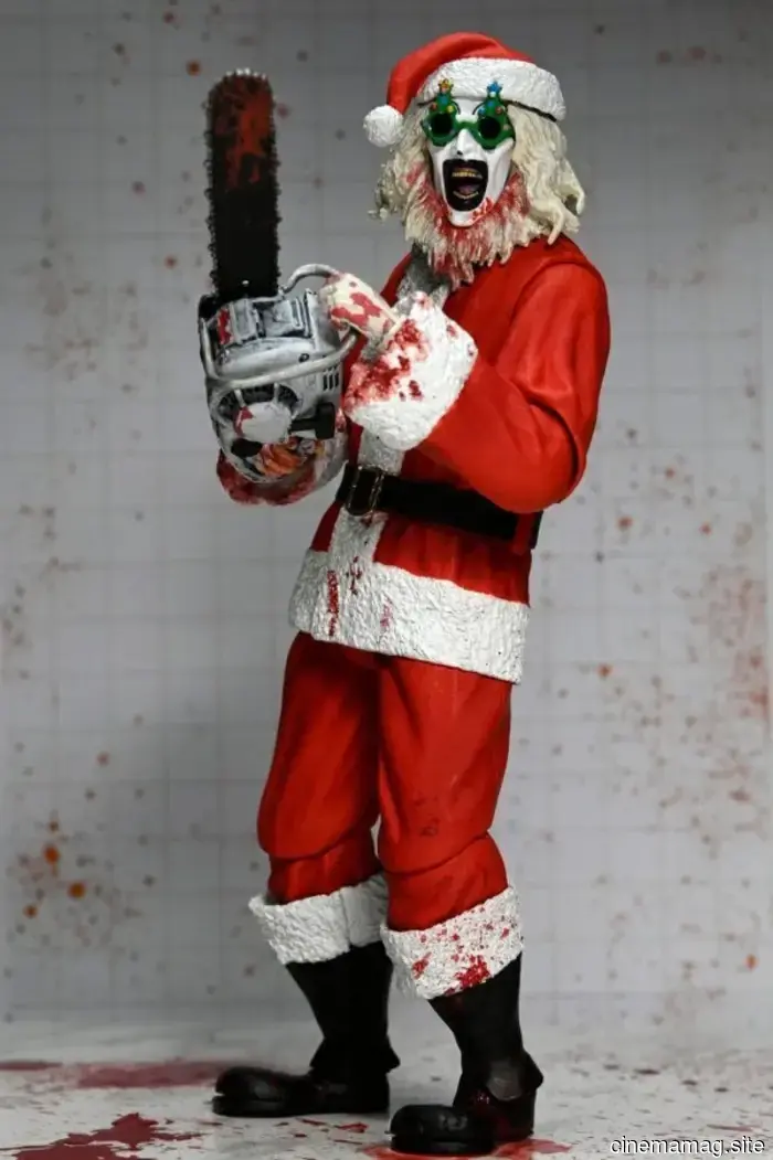 Art the Clown celebrates the holidays with NECA’s Terrifier 3 Ultimate action figure.