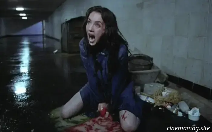 10 Películas de Terror de Culto Locas Que Necesitas Ver