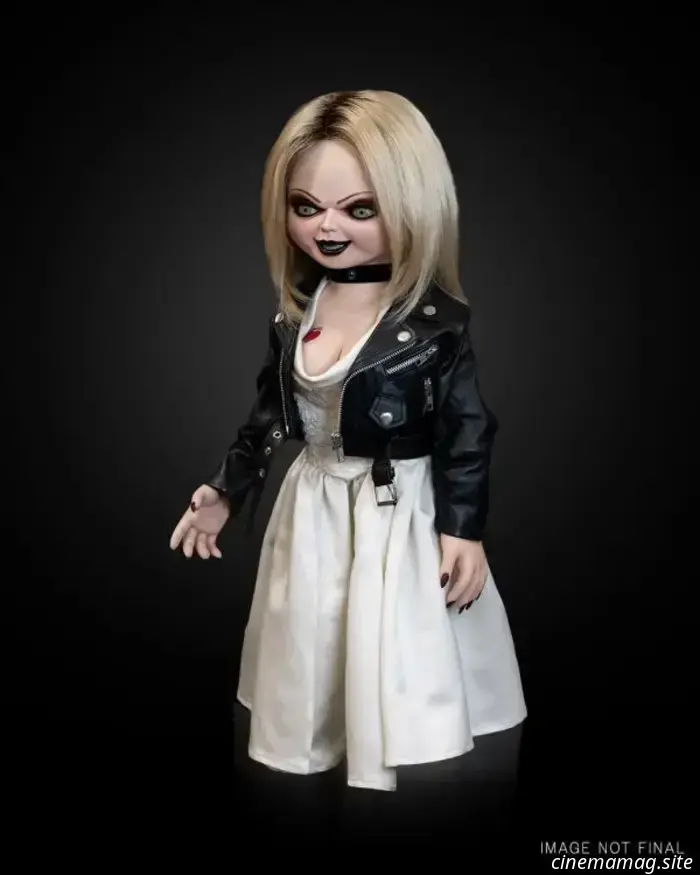 NECA svela le nuove bambole replica a grandezza naturale di Chucky e Tiffany