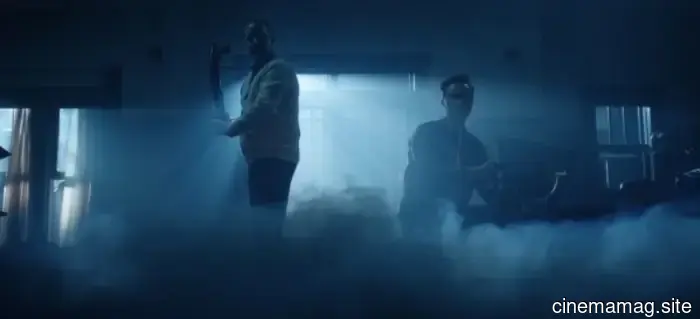 Los propietarios desatan monstruos del infierno en el tráiler de la comedia de terror Hold the Fort.