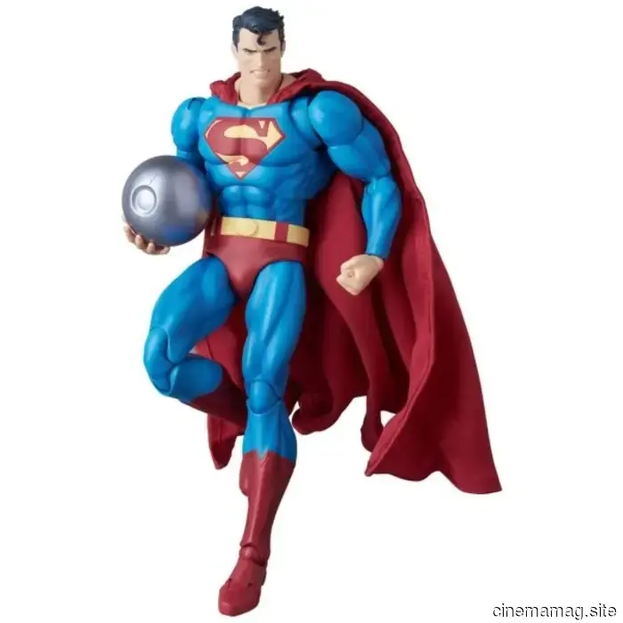 Per domani, le action figures MAFEX di Superman e Wonder Woman svelate da Medicom